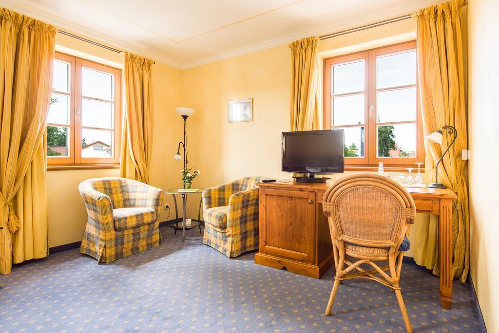 Hotel Und Landgasthof Altwirt Grosshartpenning Екстер'єр фото