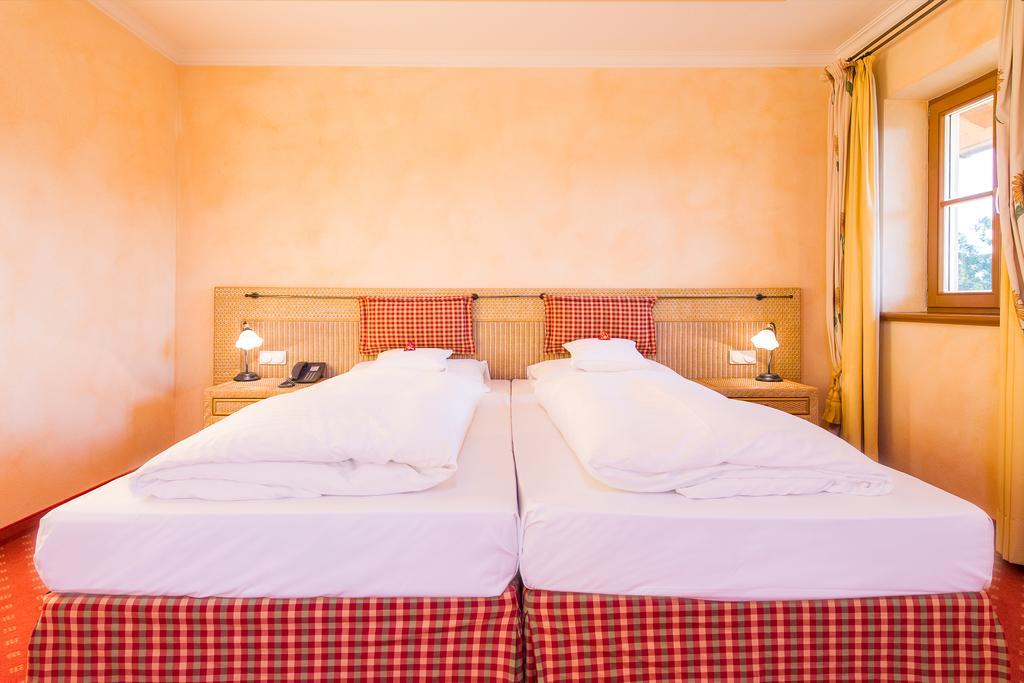 Hotel Und Landgasthof Altwirt Grosshartpenning Екстер'єр фото