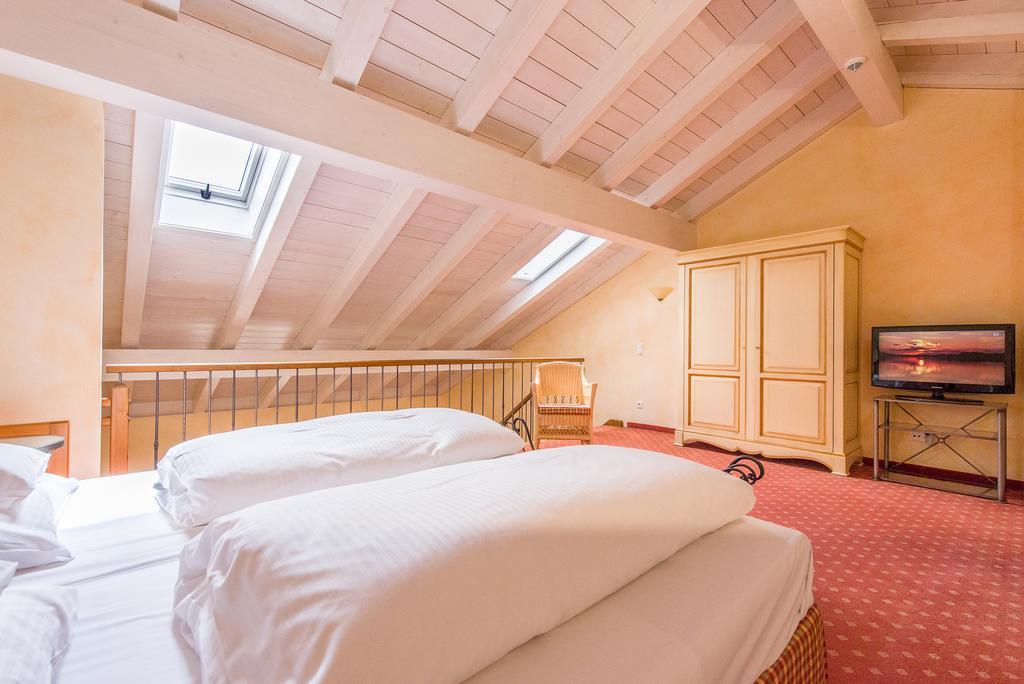 Hotel Und Landgasthof Altwirt Grosshartpenning Екстер'єр фото