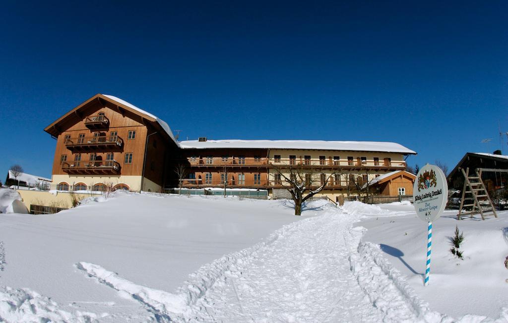 Hotel Und Landgasthof Altwirt Grosshartpenning Екстер'єр фото