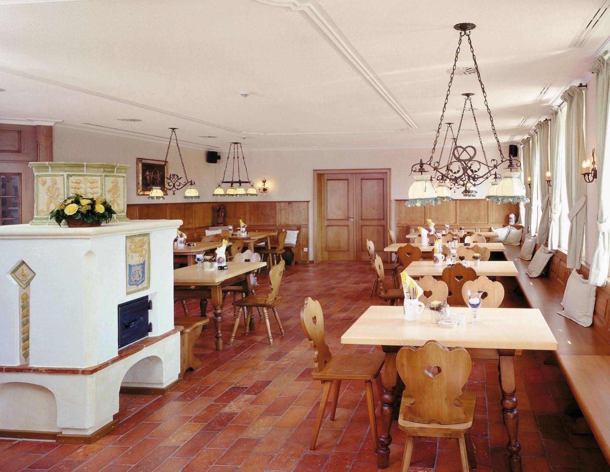 Hotel Und Landgasthof Altwirt Grosshartpenning Екстер'єр фото