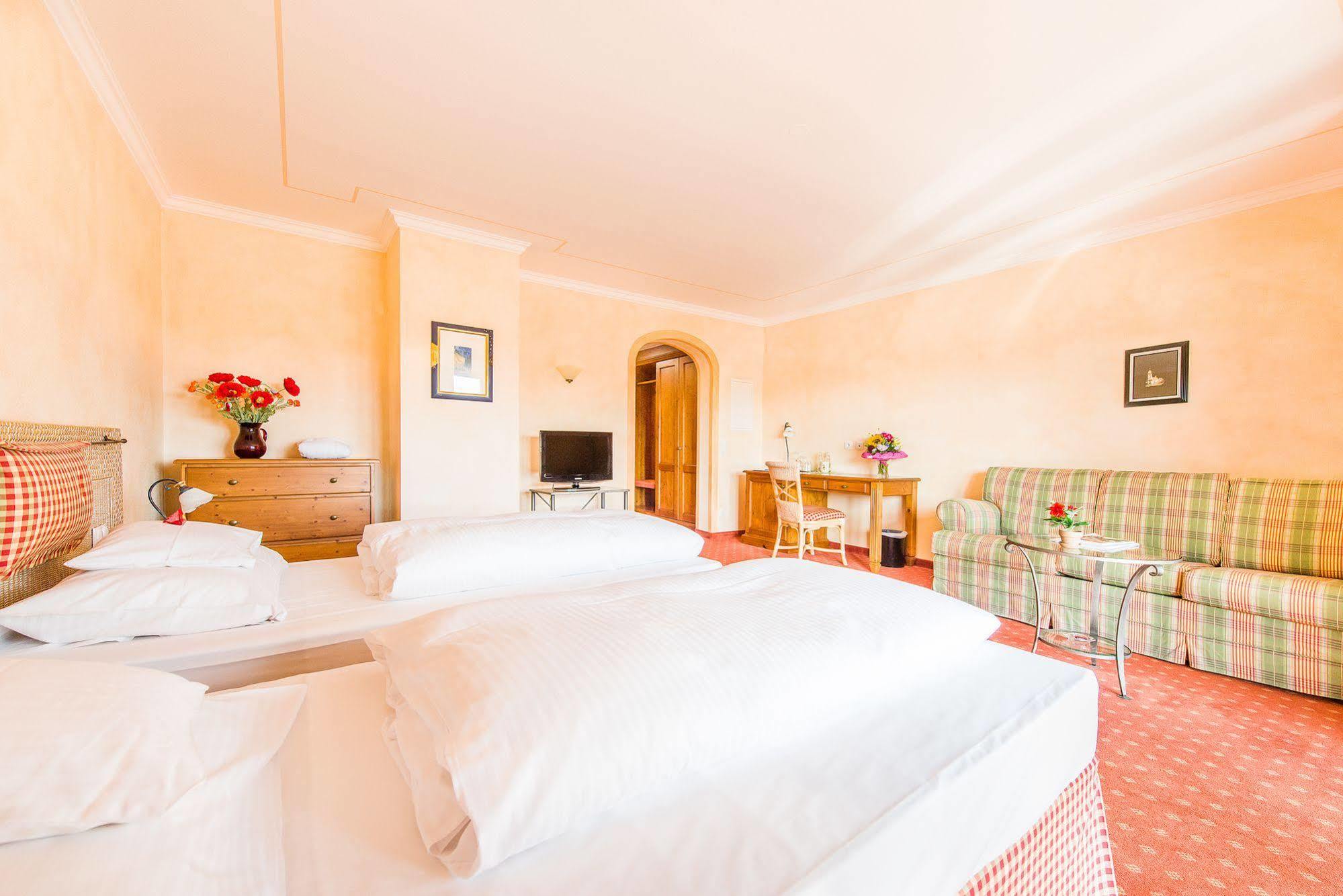 Hotel Und Landgasthof Altwirt Grosshartpenning Екстер'єр фото