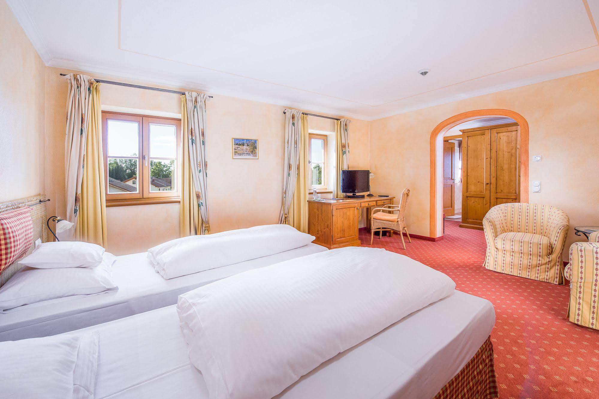 Hotel Und Landgasthof Altwirt Grosshartpenning Екстер'єр фото